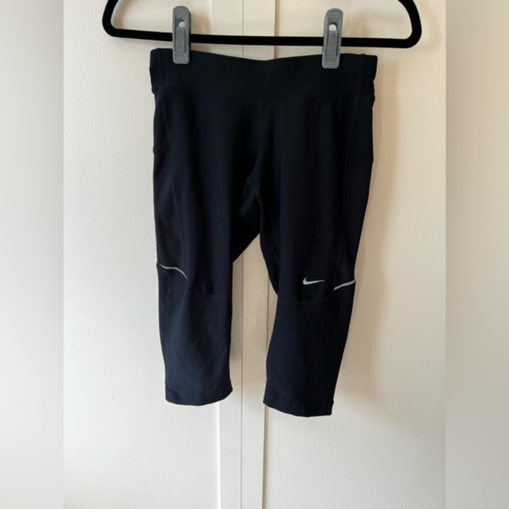 Nike Women’s Dri Fit Cropped Black Running Athletic Leggings Size XS